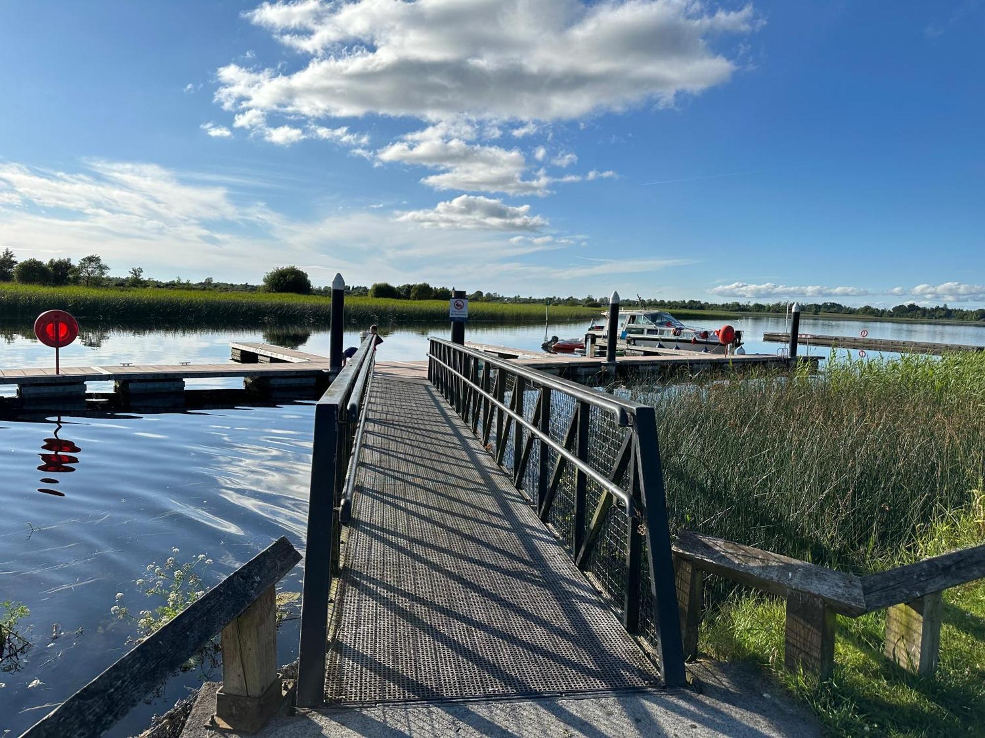 Home Near The River Shannon Rooskey Exterior foto